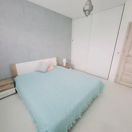 House Near Danube, Σπίτι διακοπών