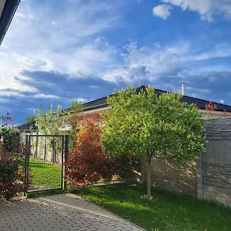 Holiday home House Near Danube, Hamuliakovo