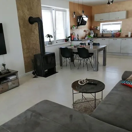 House Near Danube, * Hamuliakovo