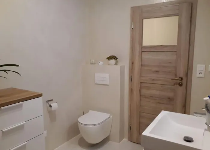 House Near Danube, בית נופש