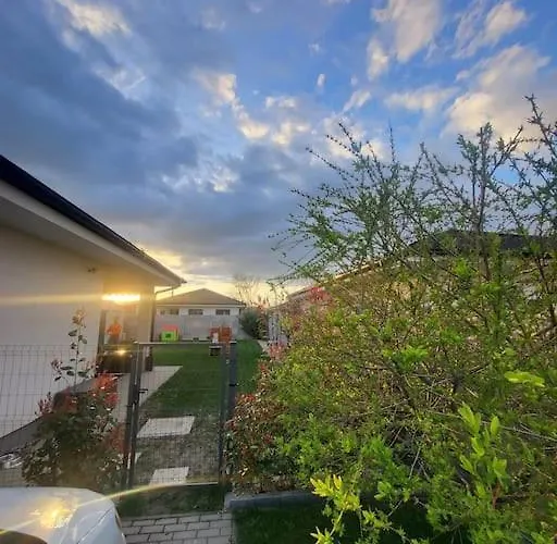 House Near Danube, بيت للعطل *